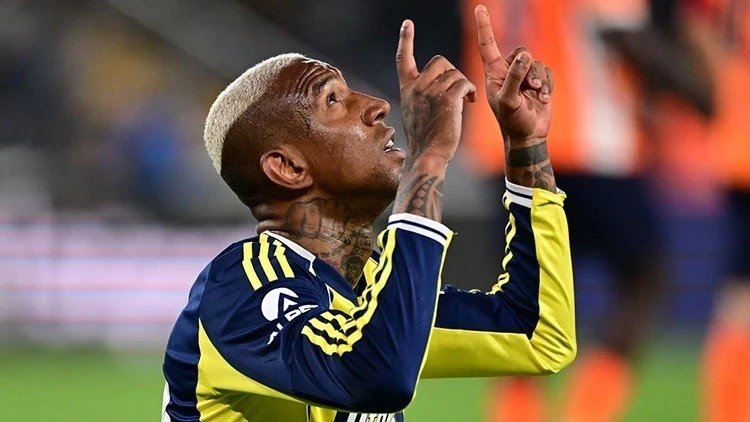 taliscaya-cifte-kanca-fenerbahce-yonetimi-kararini-verdi-1781524969627.jpeg