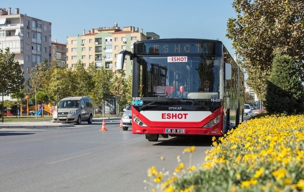 bir-suredir-hizmet-veremiyordu-eshot-duyurdu-o-otobus-hatti-geri-donuyor-1775030102233.jpeg