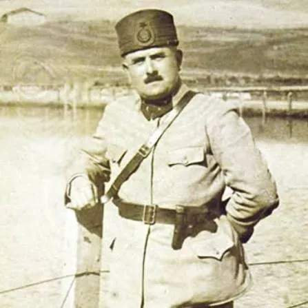 kazim-karabekir-kimdir-sark-fatihi-yetimlerin-babasi-ve-tarihi-degistiren-o-efsane-pasa-1787236426130.png