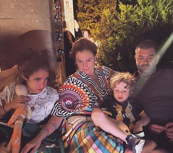 Ceyda Düvenci ile yollarını ayıran Bülent Şakrak tatile çıktı