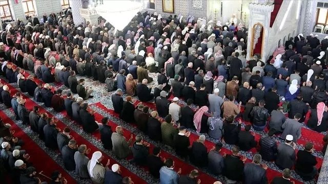 Cuma namazı kaç rekat, nasıl kılınır?