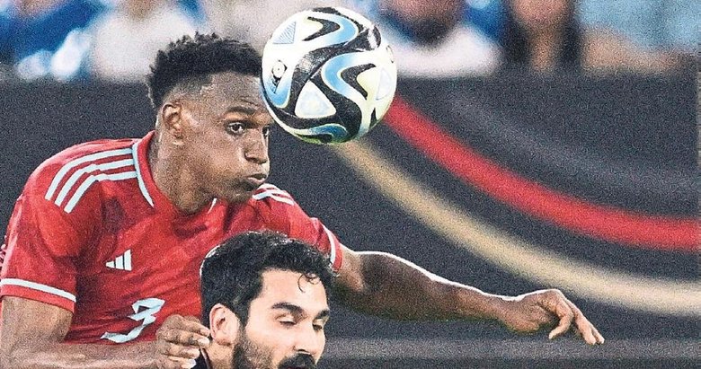 Fener savunmaya geçti