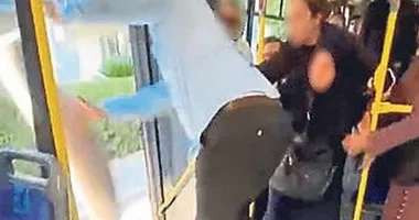 Belediye otobüsünde ‘halı’ kavgası yaşandı
