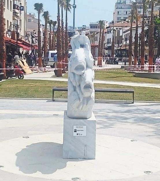 Öküz Mehmet Paşa’nın yerine balık heykeli!