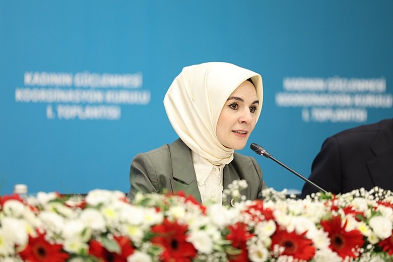 Bakan Yumaklı: 55 yangının tamamı kontrol altına alındı