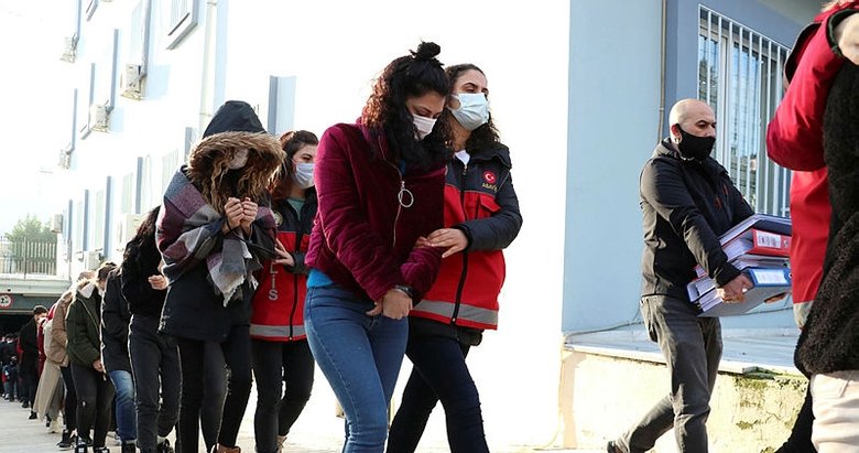 https www yeniasir com tr ege balikesir 2021 02 09 balikesir merkezli 3 ilde dolandiricilik operasyonu