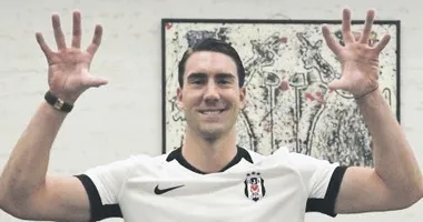 Kara Kartal Vlahovic’e kavuştu