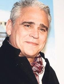 Sanat camiasını yasa boğan ölüm! Genco Erkal hayata veda etti