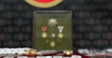 İzmir'de tarihi eser operasyonu! 20 milyon liralık mirasımız kurtarıldı