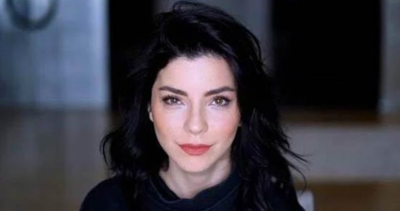 Merve Boluğur mutluluğunu paylaşmalara doyamadı! Sevgilisi kim?