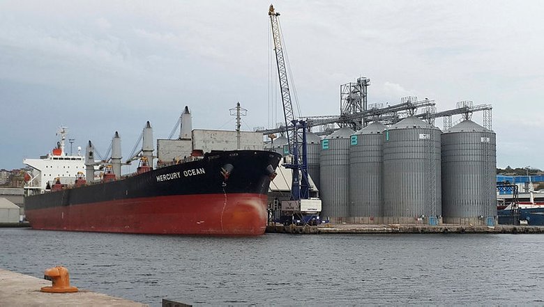 Balıkesir’de Bandırma Limanı’nda geçen yıl yaklaşık 5 milyon tonluk yükleme boşaltma yapıldı