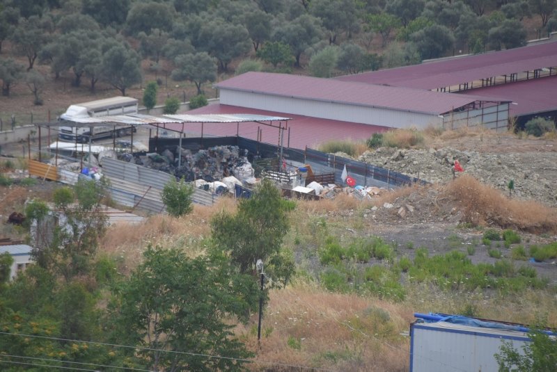 İzmirlilerden kaçak hurdacılara tepki: Belediye göz yumuyor!