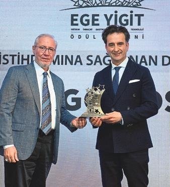 Ege’nin Yiğitleri ödüllerini aldı