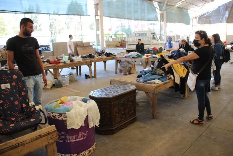 Aydın’daki ’Bit Pazarı’na vatandaşlar yoğun ilgi gösteriyor