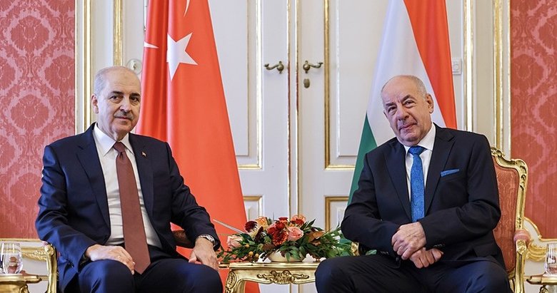 Kurtulmuş, Macaristan’da Sulyok ile bir araya geldi