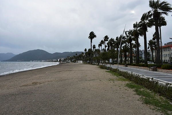 İzmir'de hava nasıl olacak? Meteoroloji'den son dakika uyarısı! 23 Şubat Salı hava durumu...