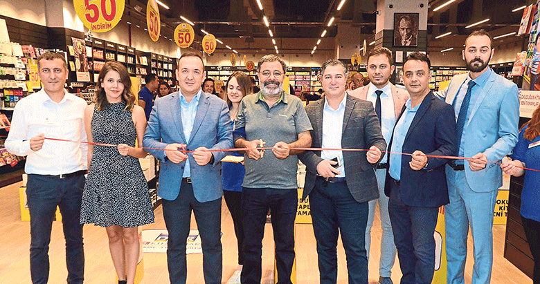 D R Yeni Magazasini Acti Ekonomi Haberleri