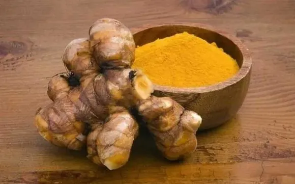 altin-gibi-baharat-zerdecalin-vucuttaki-gucu-bir-baska-iste-zerdecalin-sasirtan-faydalari-1789563812013.jpeg