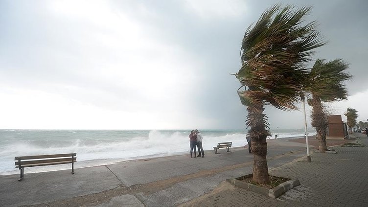 Meteoroloji’den Ege’ye sağanak yağış uyarısı! 22 Eylül Pazar hava durumu...