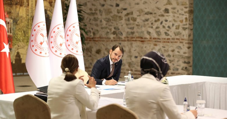 Hazine ve Maliye Bakanı Berat Albayrak’tan önemli toplantı!