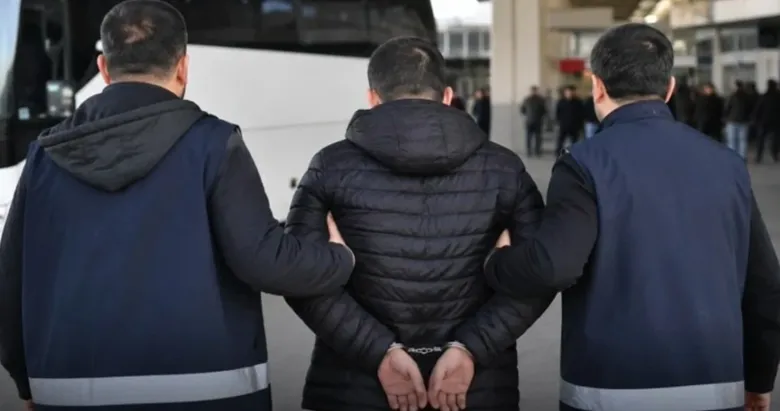 İzmir’de hastaneden kaçan hükümlü otogarda yakalandı