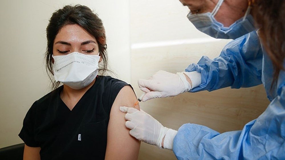 Koronavirüs aşısı olmayana yeni kısıtlamalar gündemde