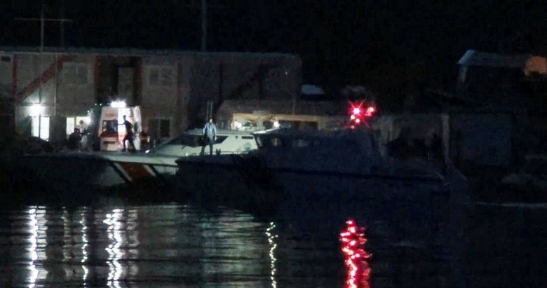 Ayvalık’ta tekne faciasında kayıp olan 3 kişi için hummalı çalışma sürüyor