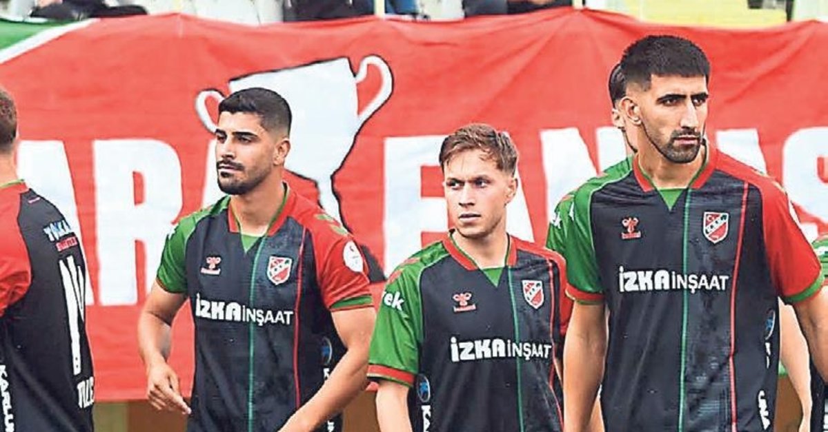 Karşıyaka rakiplere sevindi