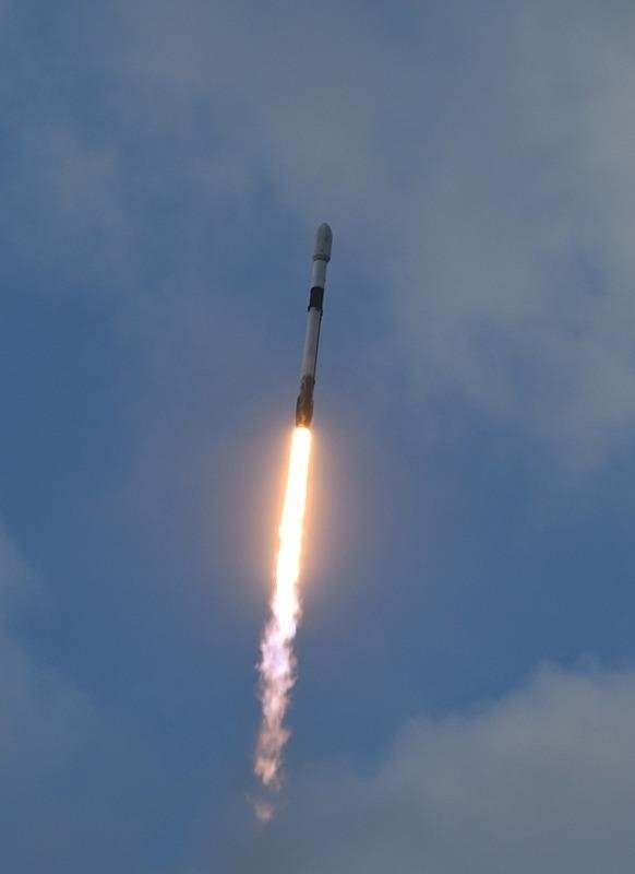 Uzayda Türk çağı! Türkiye’nin ilk yerli ve milli haberleşme uydusu Türksat 6A uzaya fırlatıldı!