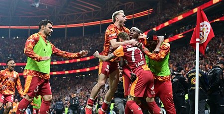 Galatasaray şampiyonluğunu ilan etti! Cimbom...