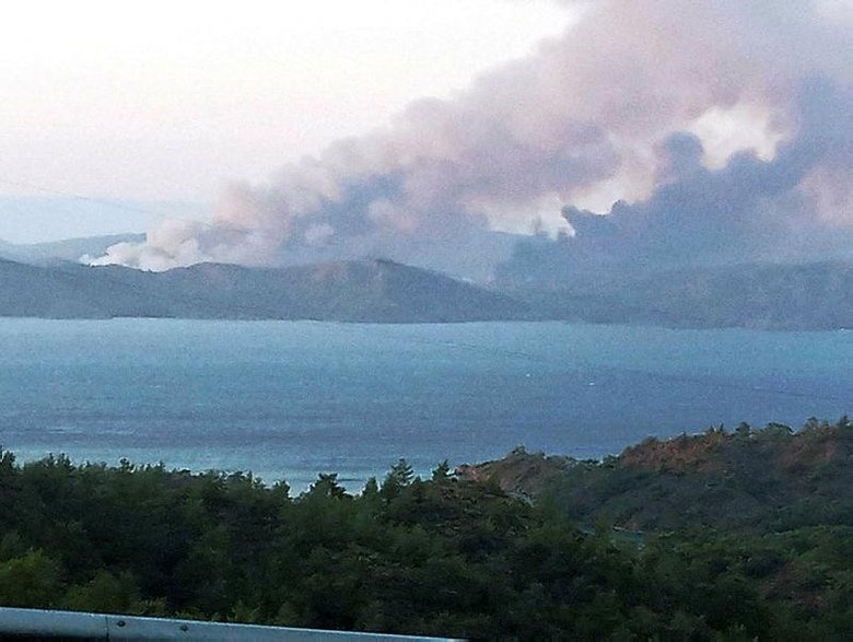 Marmaris’te orman yangını! Tüm ekipler teyakkuz halinde