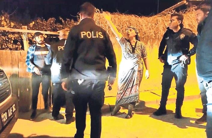 Komşu kavgasında kan aktı