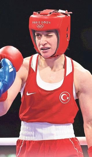 Boksta Busenaz çeyrek finale çıktı
