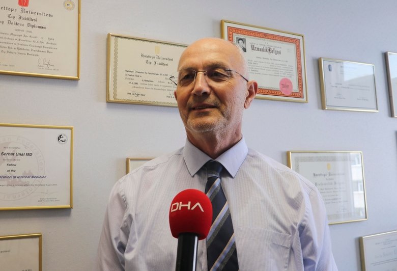 Bilim Kurulu Üyesi uyardı: Açık havada olmak virüsün bulaşmayacağı anlamına gelmez