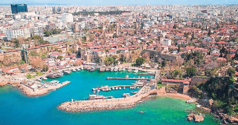 Yeryüzündeki cennet Antalya