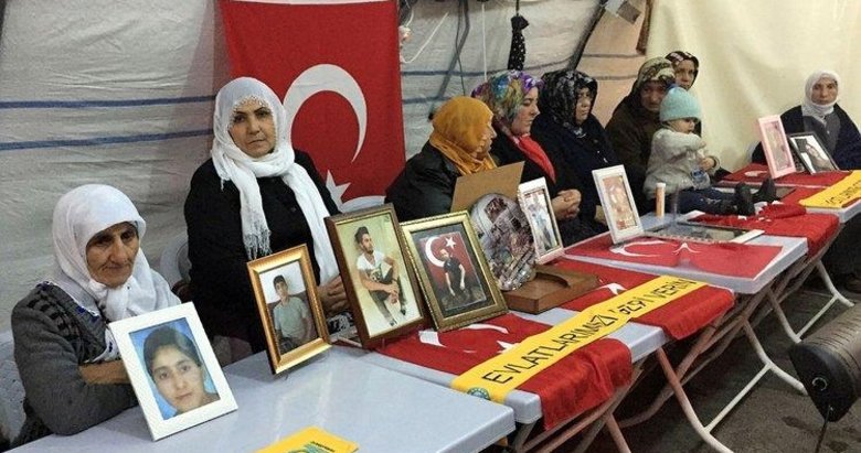 Diyarbakır’da nöbet tutan bir aile daha evladına kavuştu