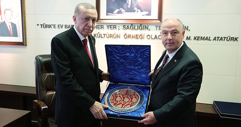 Başkan Erdoğan Vali ve Belediye Başkanı’nı kabul etti