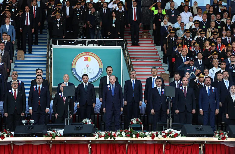 baskan-erdogan-jsga-mezuniyet-toreninde-konustu-1786642502388.png