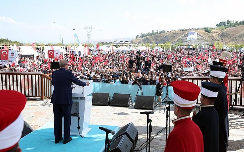 Başkan Erdoğan: Vatanımıza yönelik senaryoları yırtıp atarak yolumuza devam ediyoruz