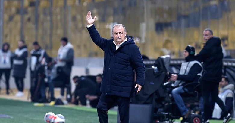 Terim, Denizbank’a tazminat davası açtı