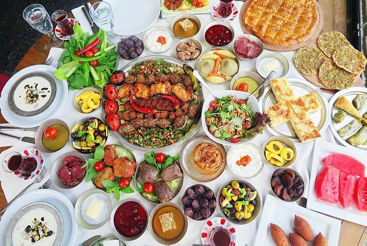 Sağlıklı bir Ramazan geçirmenin 10 yolu