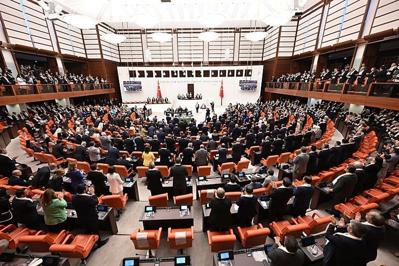 TBMM’de Filistin Özel Oturumu! Filistin Devlet Başkanı Mahmud Abbas dünyaya seslendi: Tüm kardeşlerimde Gazze’ye gideceğim