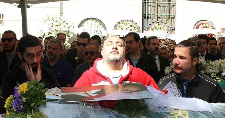 Öykü’ye donör olduktan sonra lösemiden vefat eden Nazlı toprağa verildi