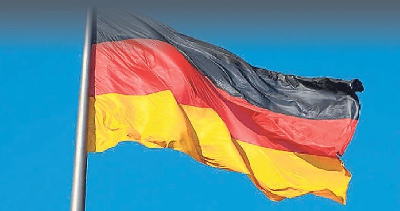 Almanya Federal Meclisi’nden yeni askerlik yasasına onay