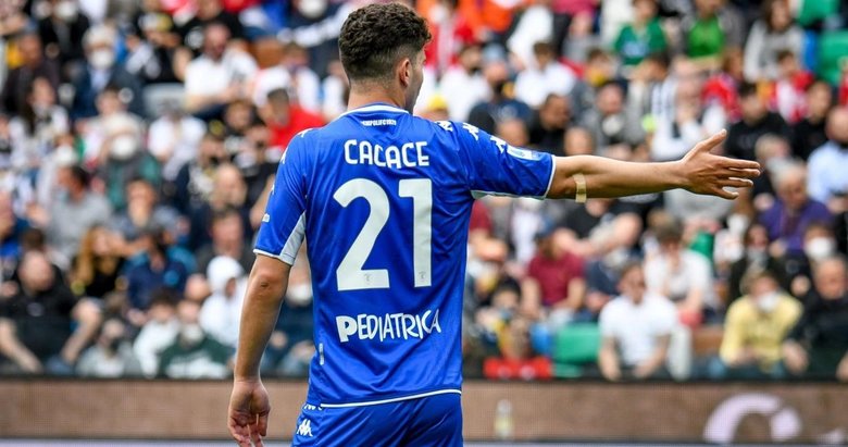 Kara Kartal’dan bek operasyonu