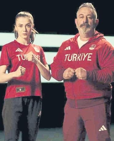 Millilerle kamera karsısına geçti