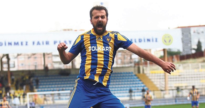 İlyas Çakmak tarih yazıyor