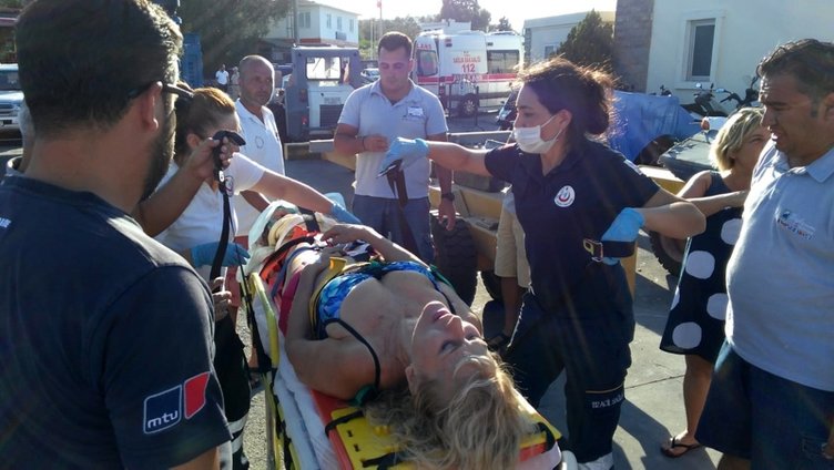 Muğla’da denizde feci kaza! Sürat teknesinin çarptığı kadın ağır yaralandı