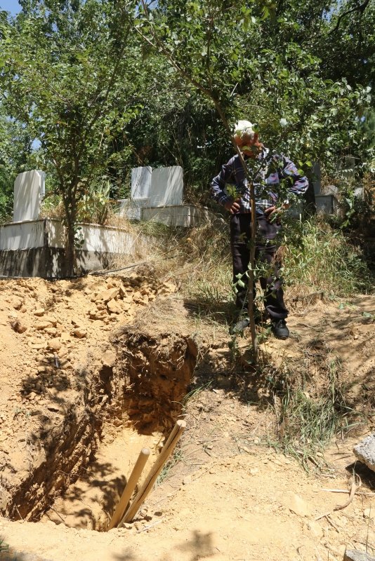 Muğla’da öldürülen Pınar Gültekin’in mezarı hazırlandı