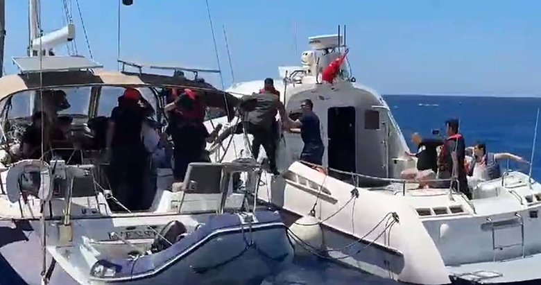 FETÖ’cülerin teknesine MİT operasyonu
